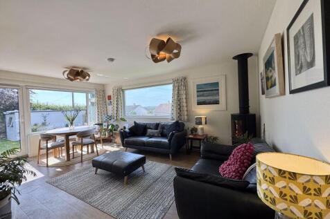 Living / Dining Room