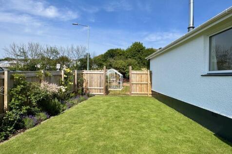 Attractive Garden