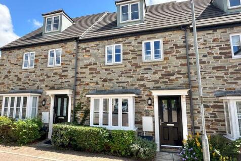 Front - 3 storey home