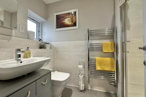 En suite shower room