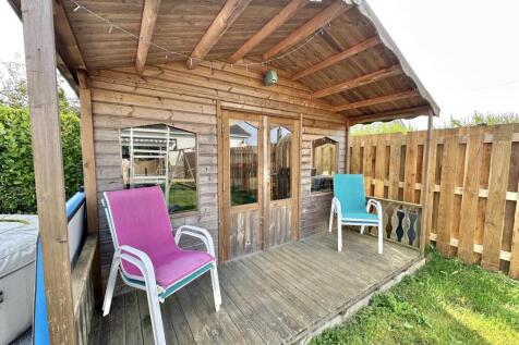 Outbuilding