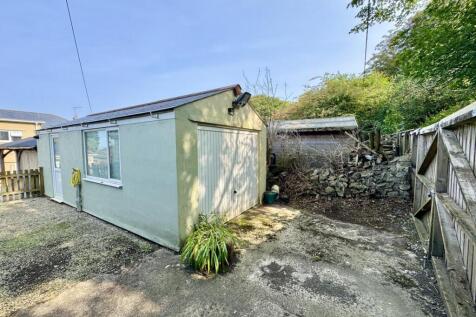 Single Garage
