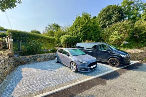 Driveway Parking