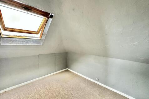 Loft Room 2