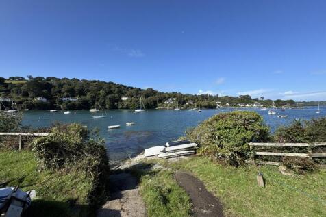 Nearby Restronguet Point