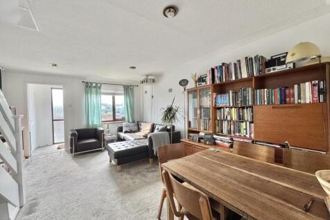 Living Room / Dining Room