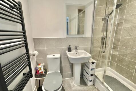 En Suite Shower Room