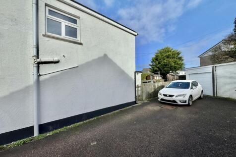 Driveway &amp; Garage