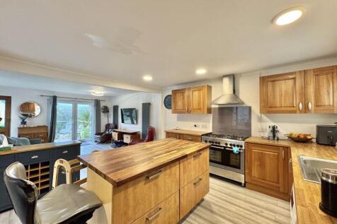 Living / Dining Room