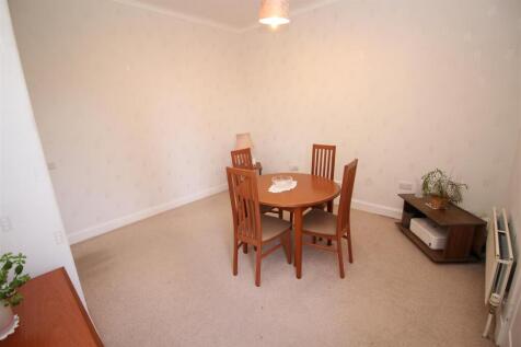 dining room 2.JPG
