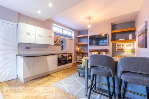 Lounge/Kitchen