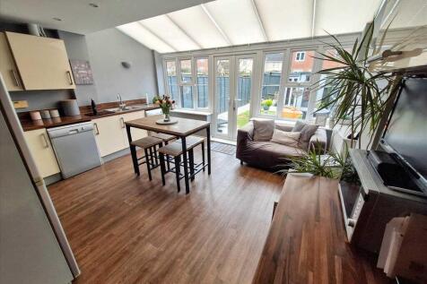 Kitchen/Ding Room