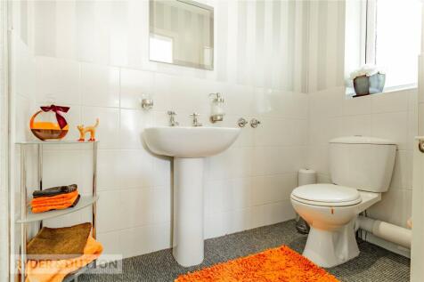 En-Suite Bed 1