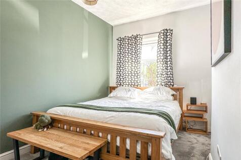 Bed 1