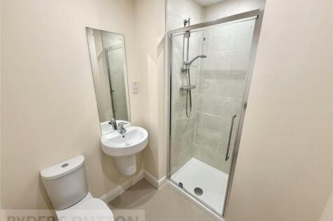 En-Suite 2