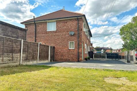 Front Garden/Drive