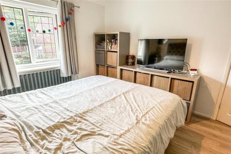 Bed 1