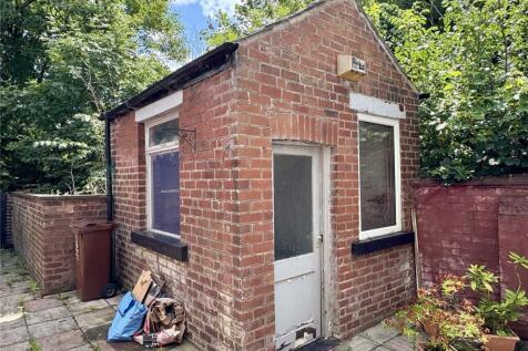 Outbuilding