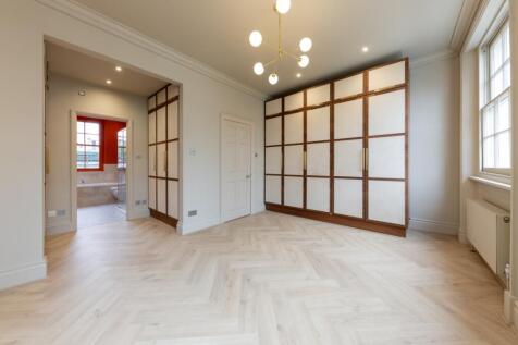Albion Street 45 ...