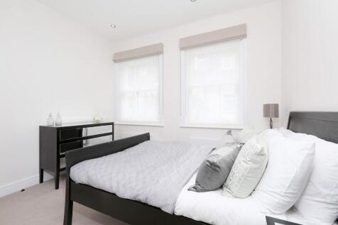 Main bedroom 