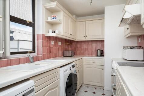 West Rise 10 (06 ...