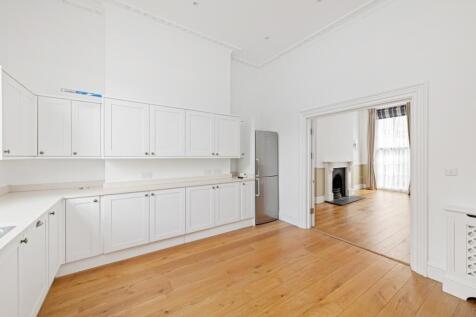 33 Conway Street ...