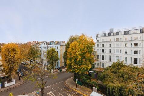 Colville Gardens ...