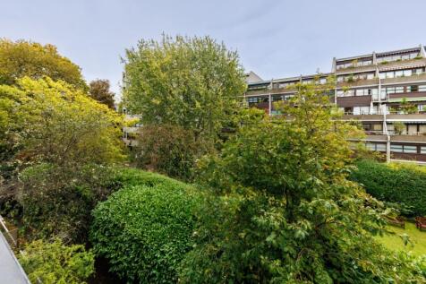 Kendal Steps 29 (...