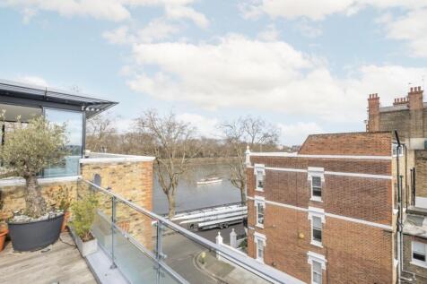 5-Embankment-0012