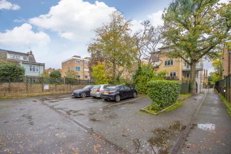 Upper Richmond Road