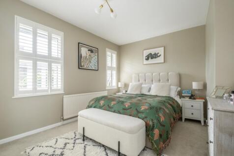 102-Dover-House-R...