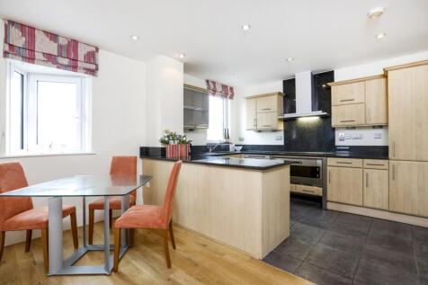 55-putney-wharf-t...