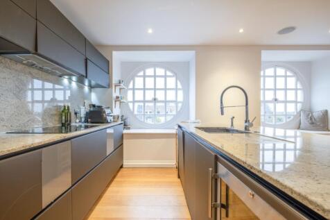 9-Roehampton-Hous...