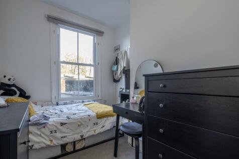 Flat-A-106-Upper-...