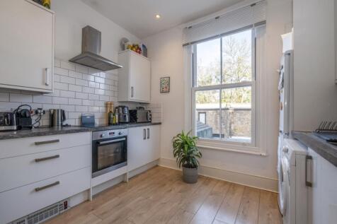 Flat-A-106-Upper-...