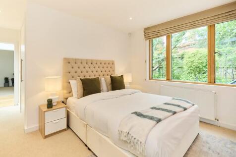 1de2a3e0-5869-4a-...