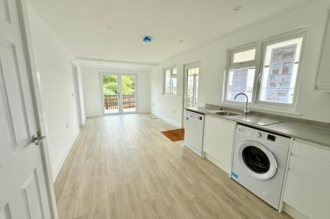Kitchen/Lounge