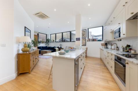 Cube House 18 (01...