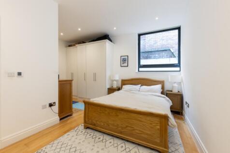 Cube House 18 (08...
