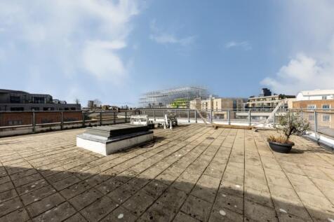 Cube House 18 (12...