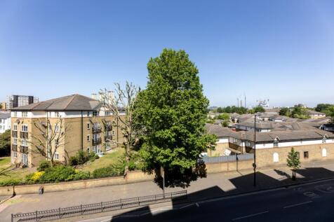Hepburn House F2 ...