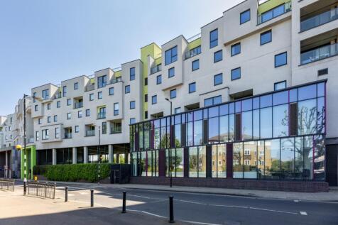 Hepburn House F2 ...