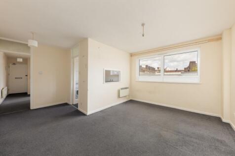 Crozier House F15...