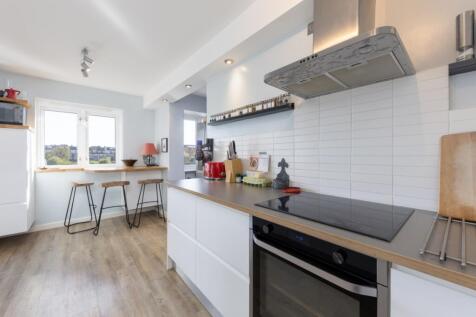 Kitchen 3