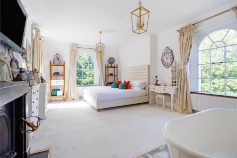 Principal Bedroom