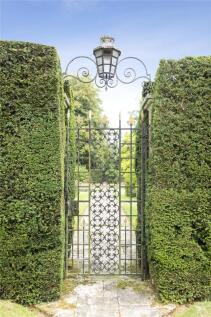 Gate Detail