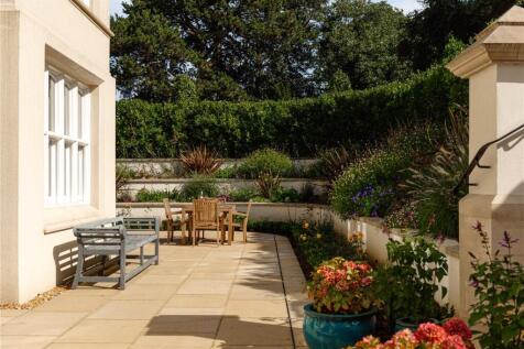 Garden Terrace