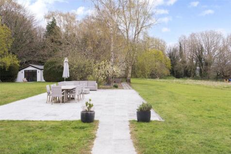 Terrace and Garden