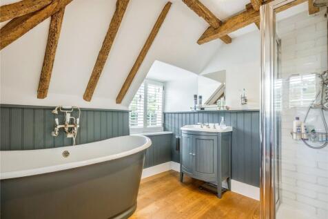 En Suite Bathroom