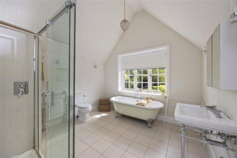 En Suite Bathroom